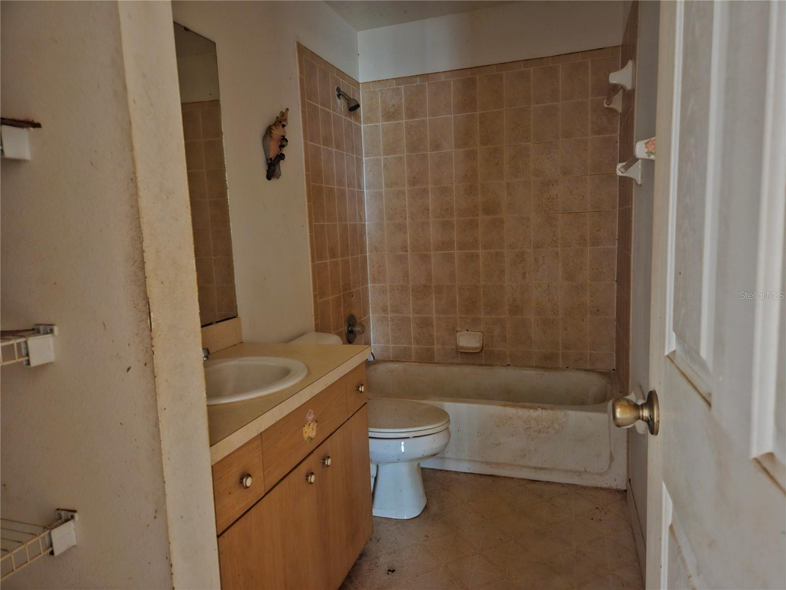 Image 10 of 14 For 5870 158th Court