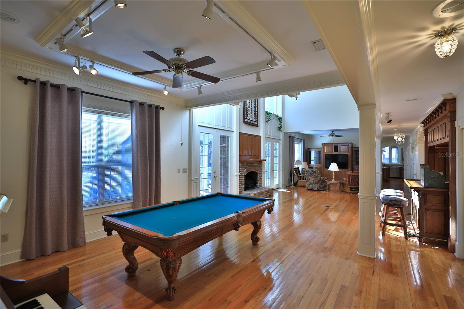 Image 10 of 73 For 15551 Highway 225