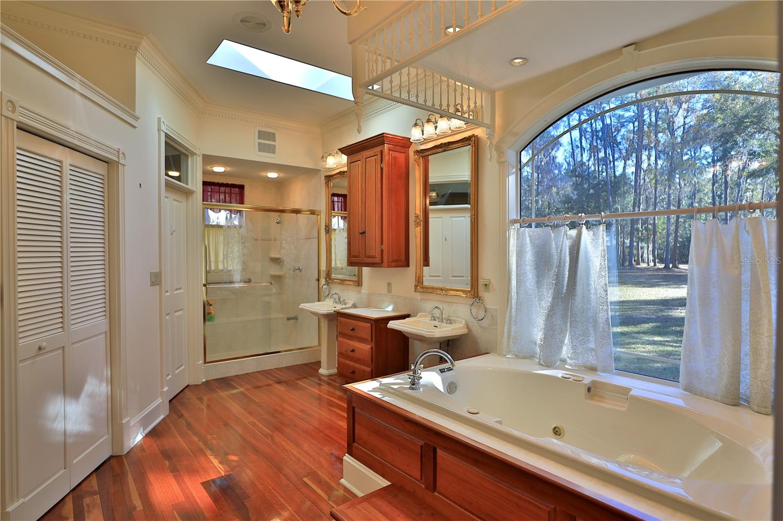 Image 22 of 73 For 15551 Highway 225