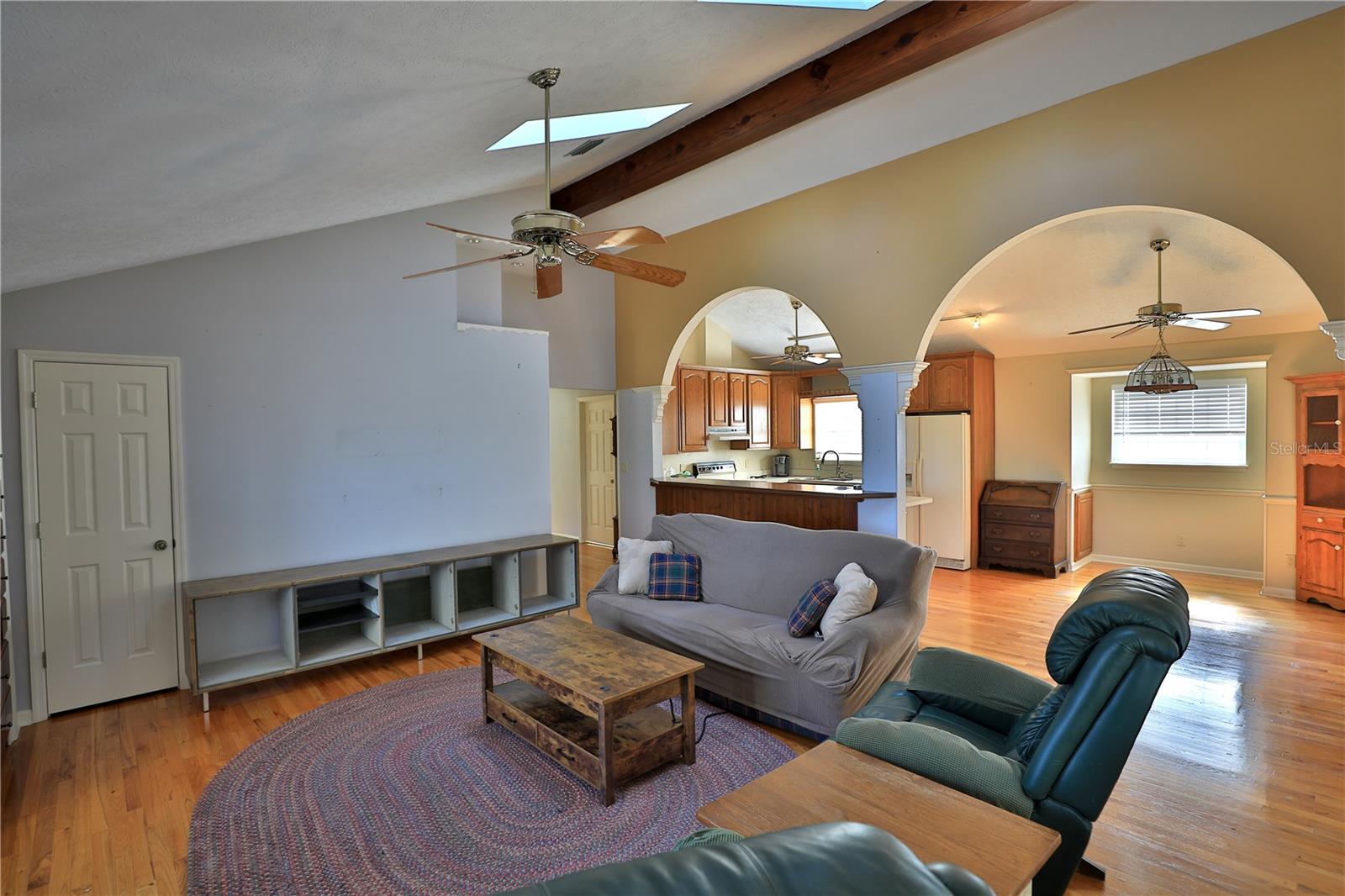 Image 53 of 73 For 15551 Highway 225