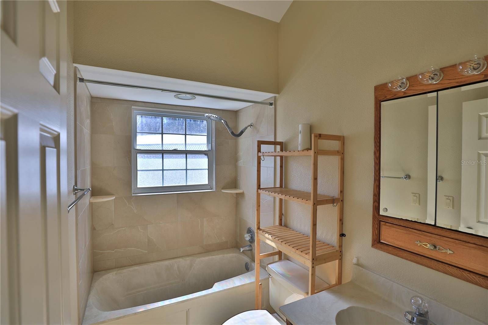 Image 56 of 73 For 15551 Highway 225