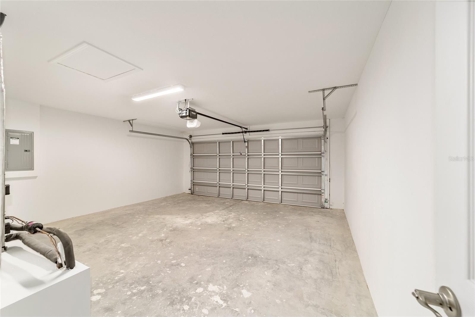 Image 14 of 19 For 7866 Manville Road