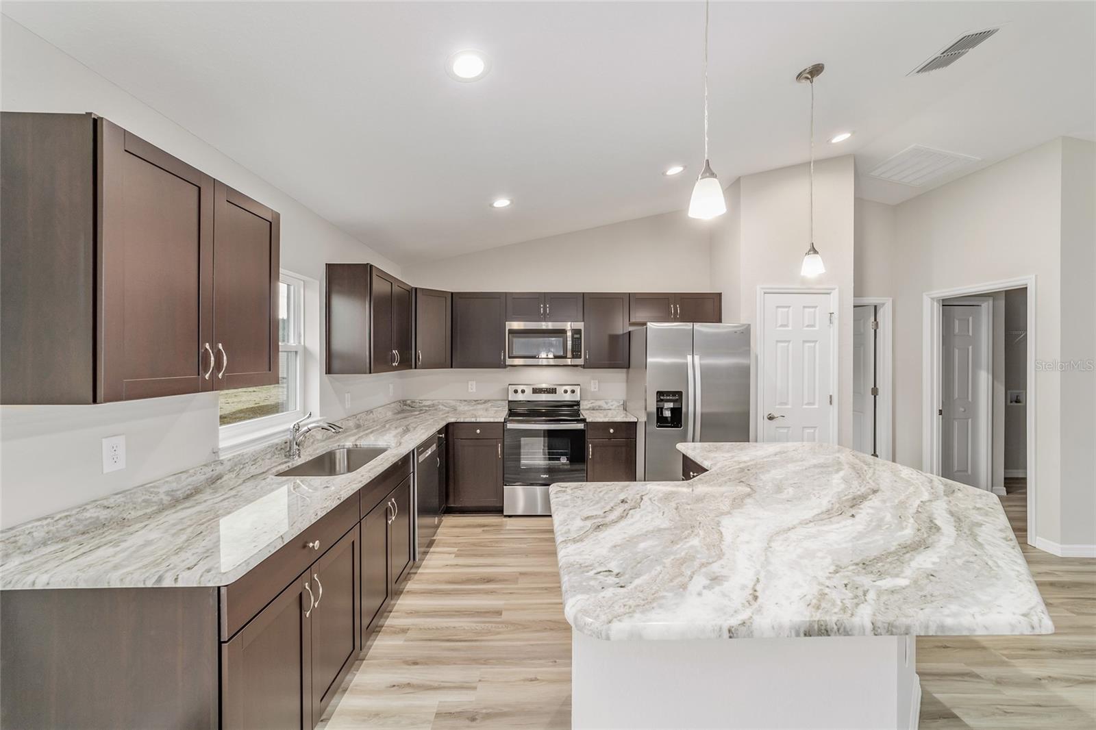 Image 5 of 19 For 7866 Manville Road