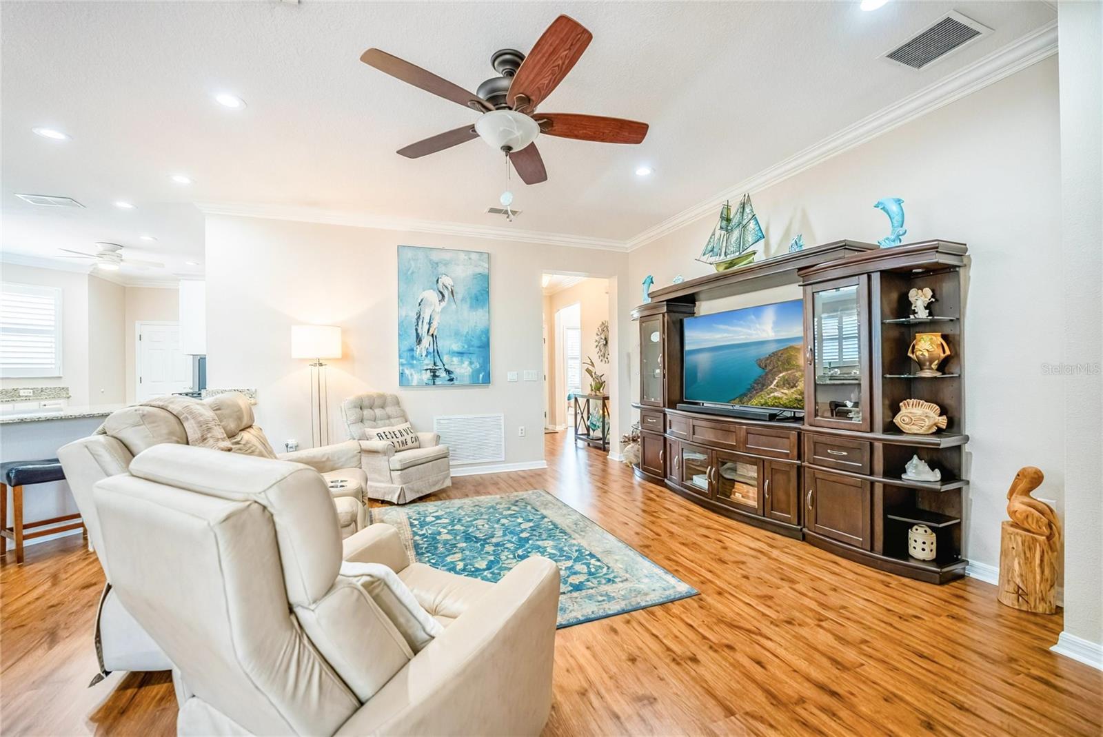 Image 16 of 45 For 8345 82nd Loop