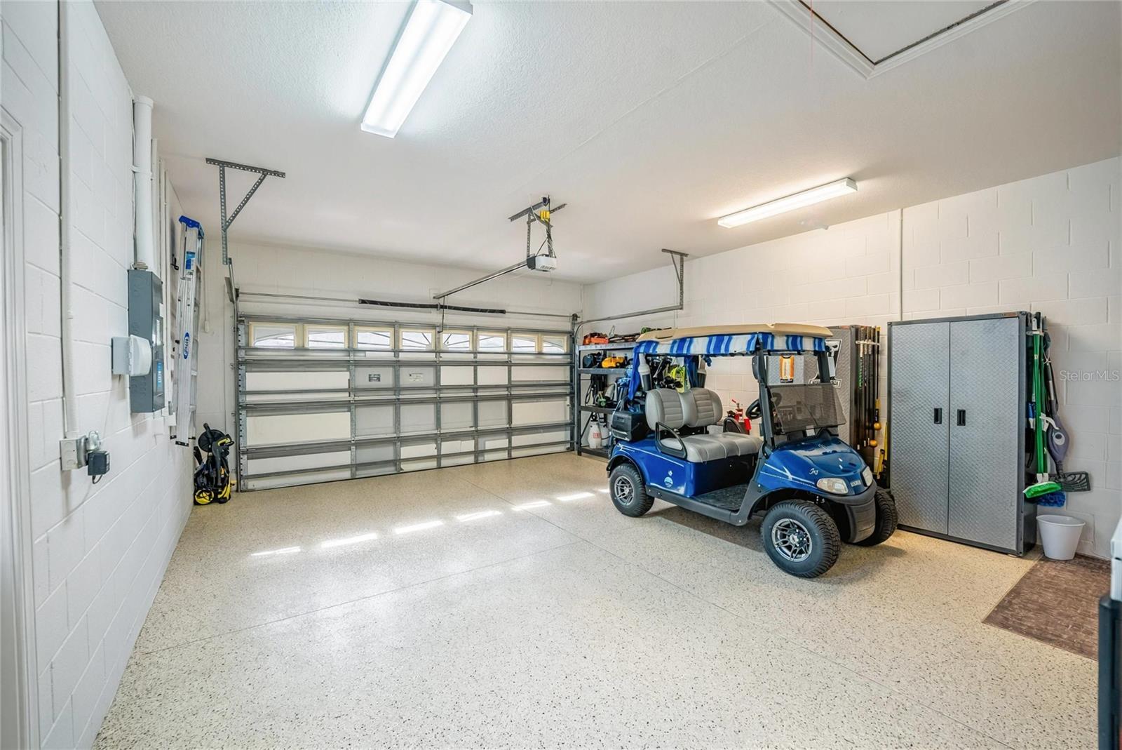 Image 37 of 45 For 8345 82nd Loop