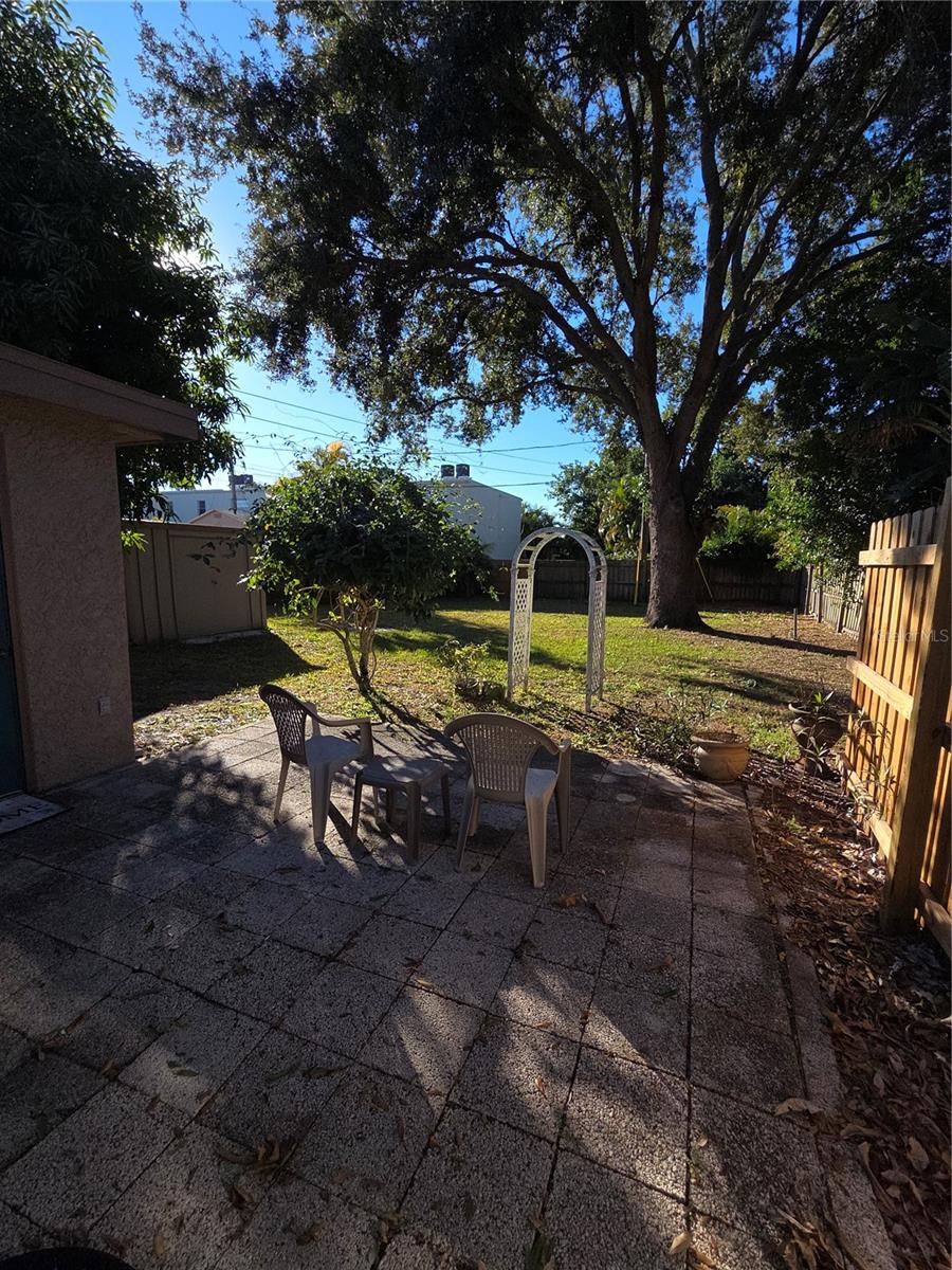 Image 6 of 15 For 5810 7th Avenue S