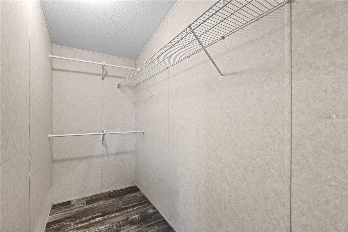 Image 15 of 47 For 1910 155th Court