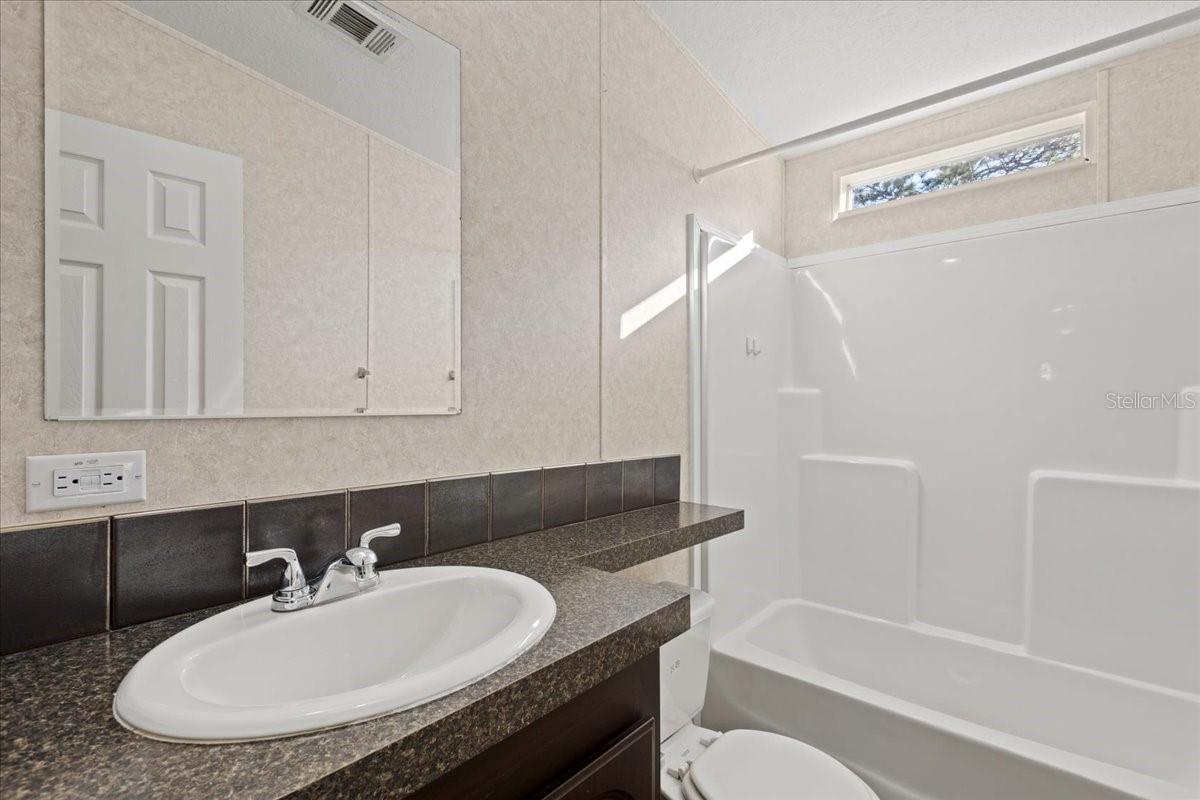 Image 20 of 47 For 1910 155th Court