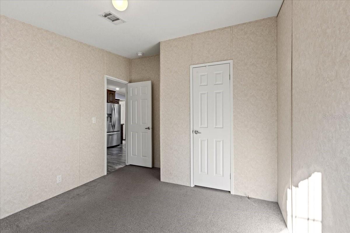 Image 23 of 47 For 1910 155th Court