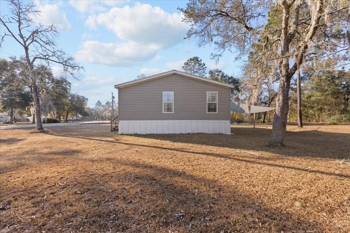 Image 31 of 47 For 1910 155th Court