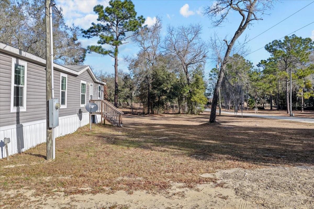 Image 38 of 47 For 1910 155th Court