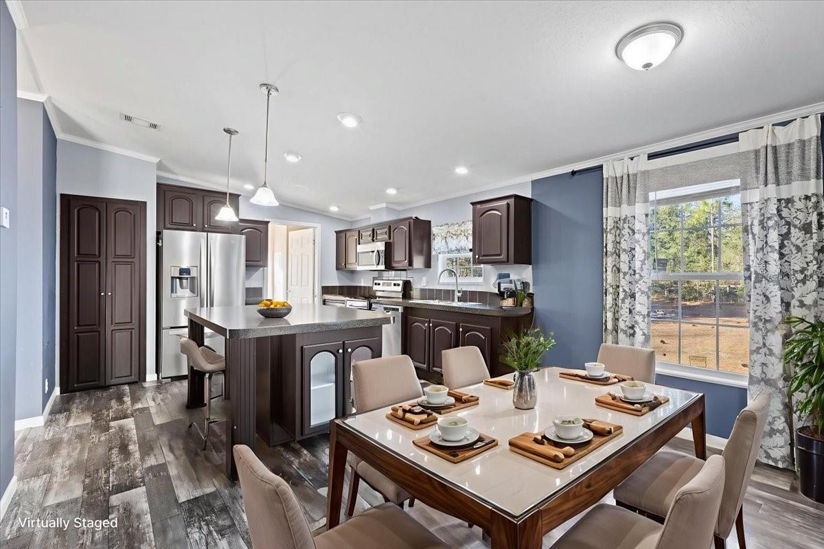 Image 9 of 47 For 1910 155th Court