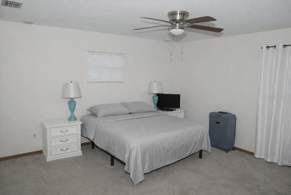 Image 9 of 21 For 3331 30th Terrace