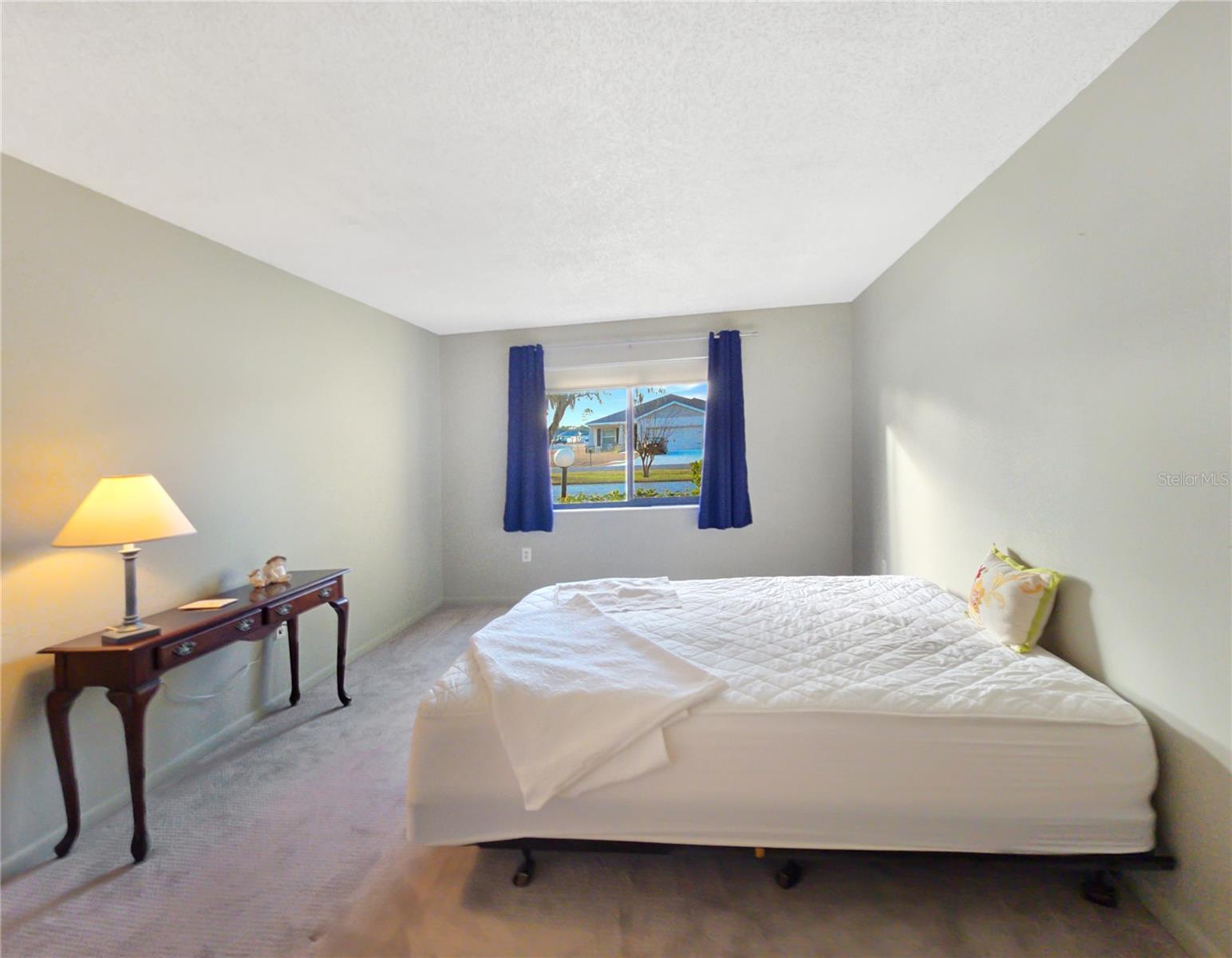 Image 14 of 28 For 504 Silver Course A