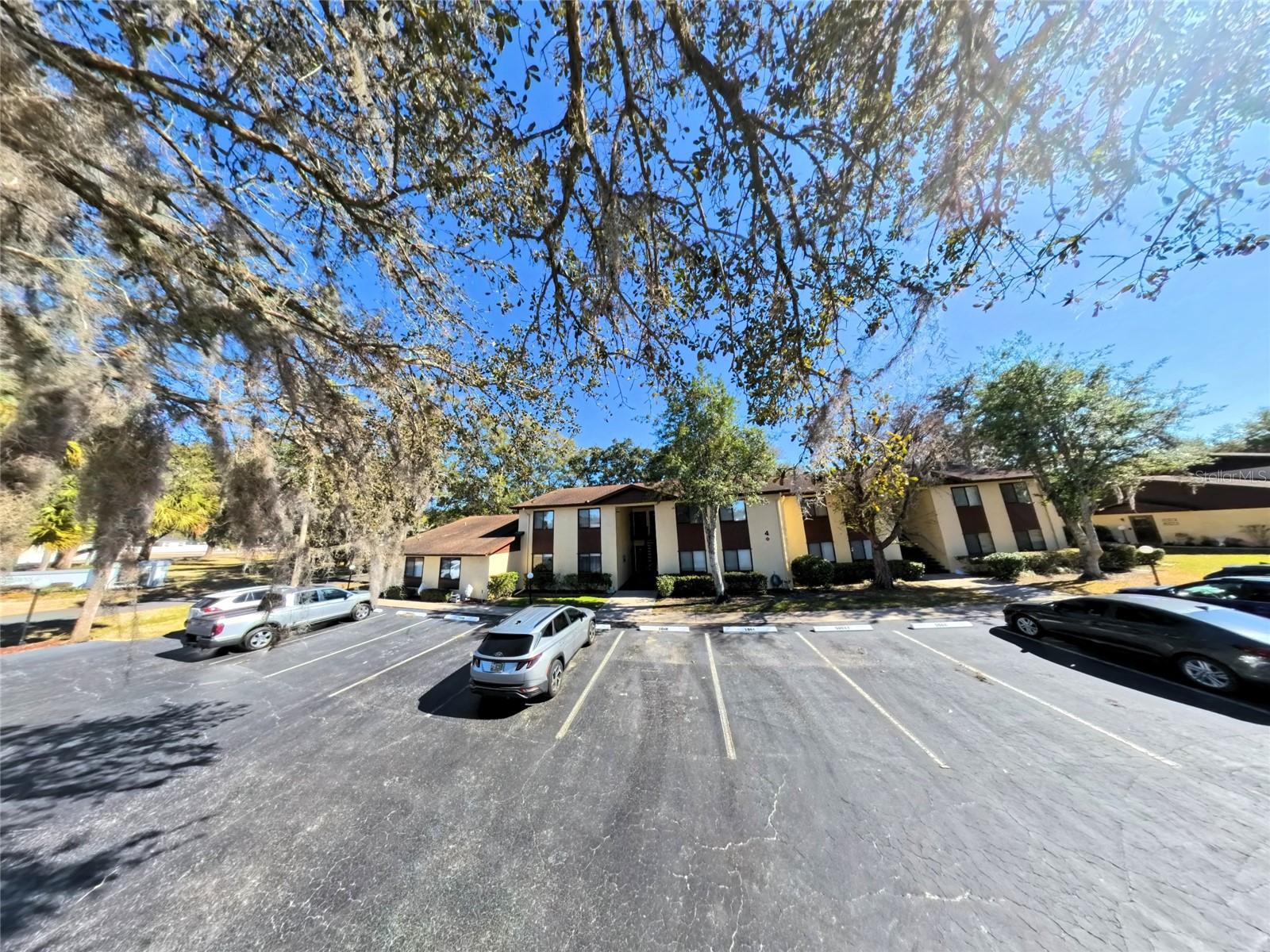 Image 2 of 28 For 504 Silver Course A