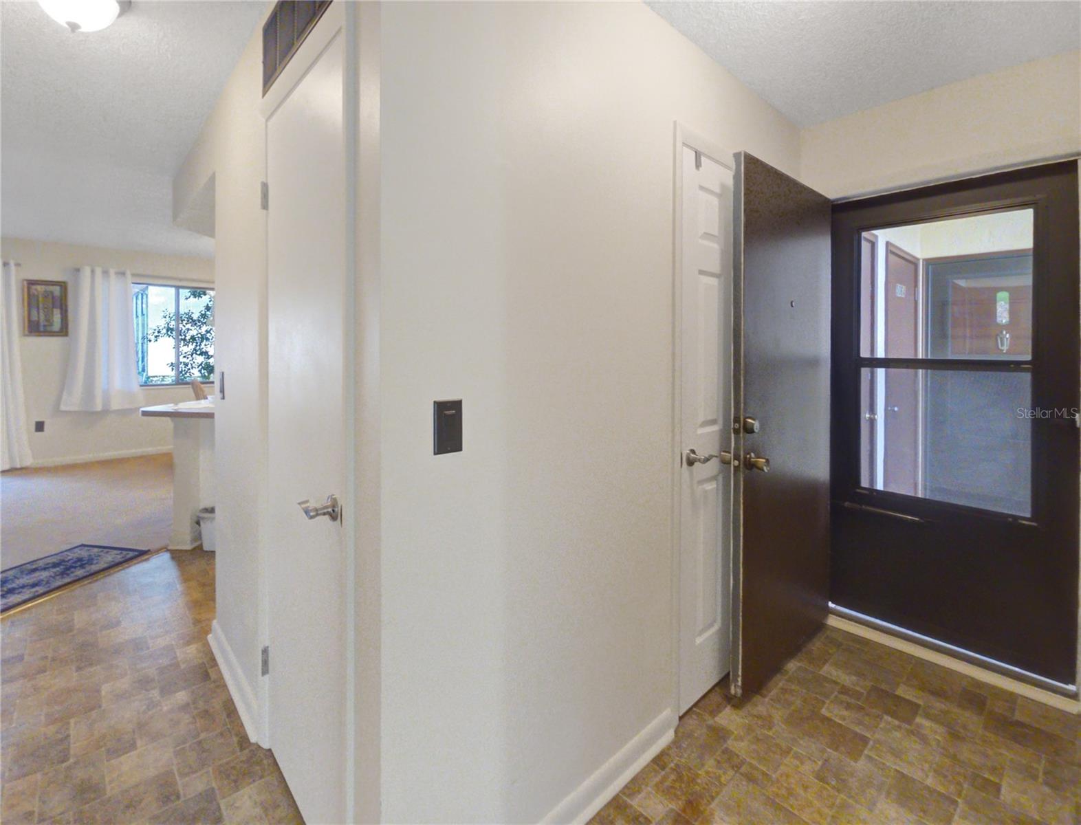 Image 5 of 28 For 504 Silver Course A