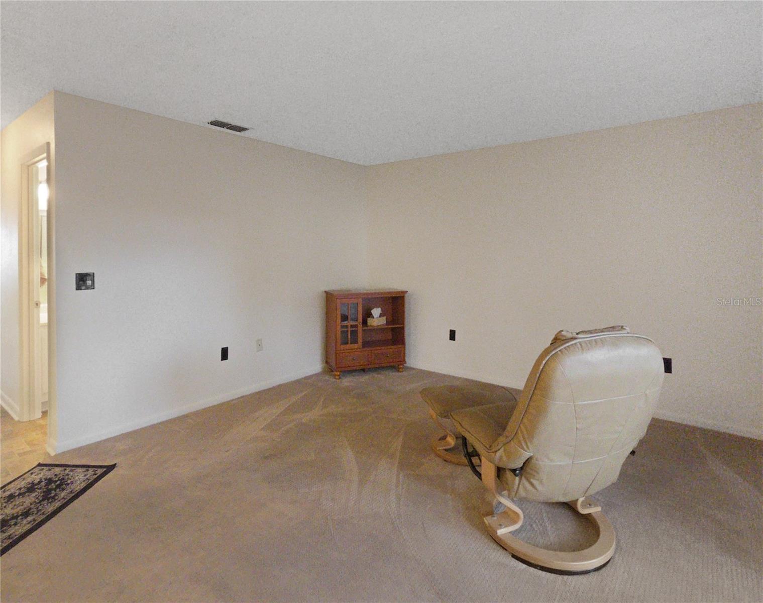 Image 6 of 28 For 504 Silver Course A