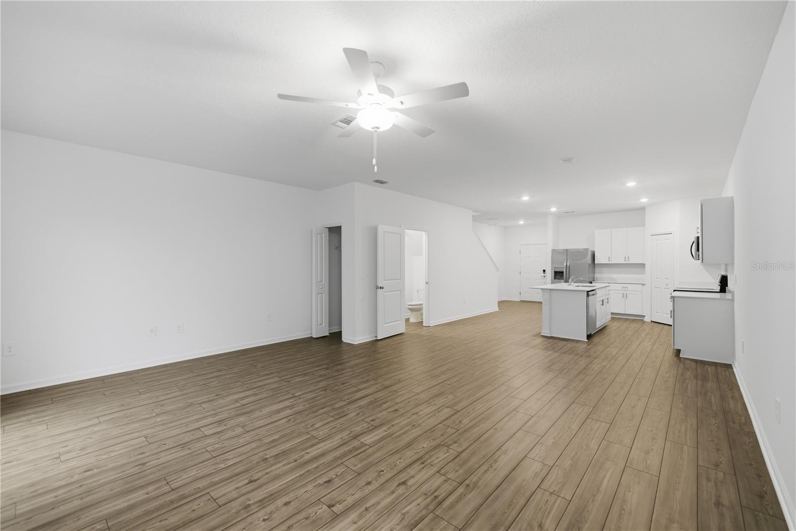 Image 11 of 25 For 4890 80th Street