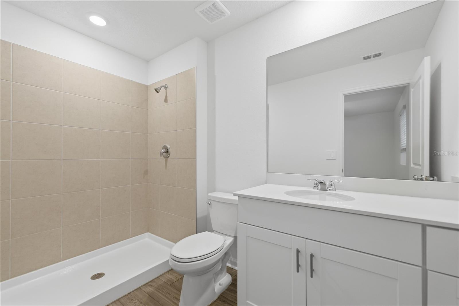 Image 18 of 25 For 4890 80th Street