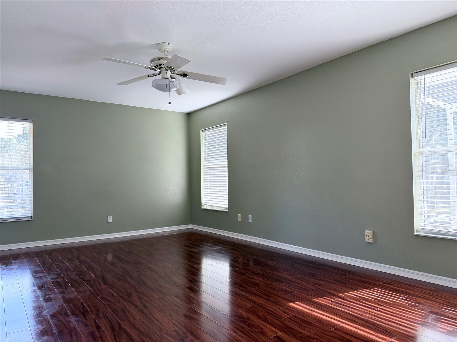 Image 11 of 24 For 5322 83rd Place