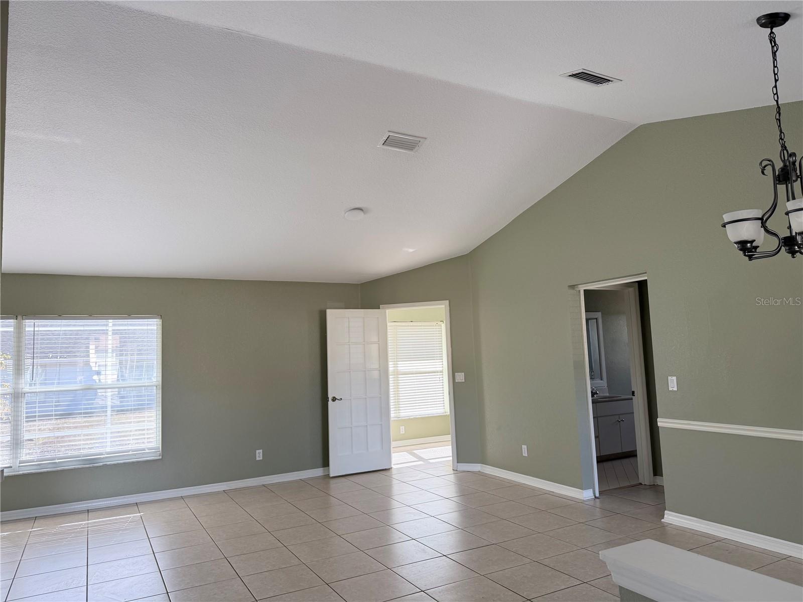 Image 6 of 24 For 5322 83rd Place