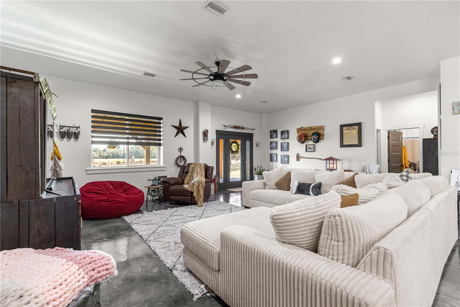 Image 39 of 82 For 4120 199th Court