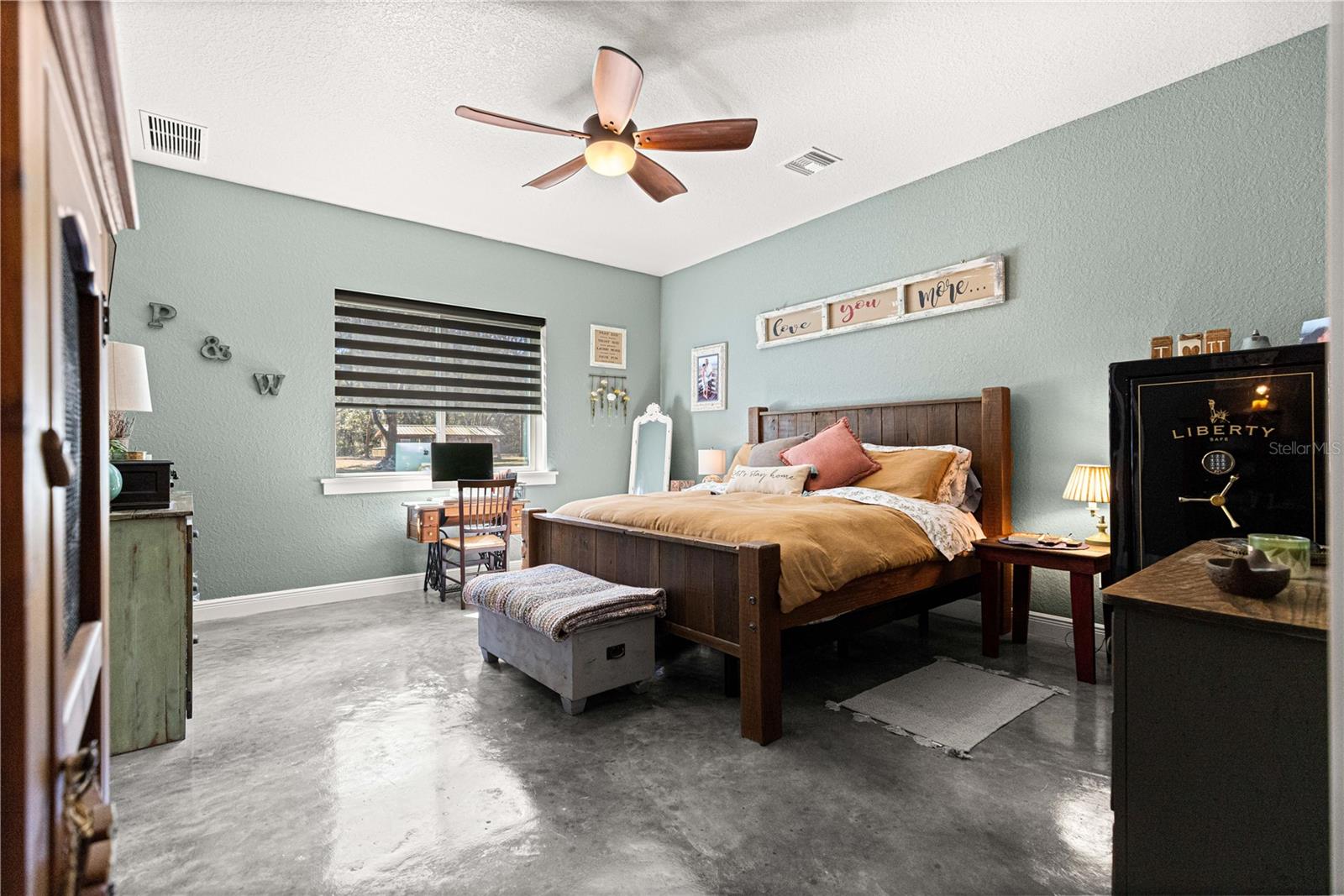 Image 42 of 82 For 4120 199th Court