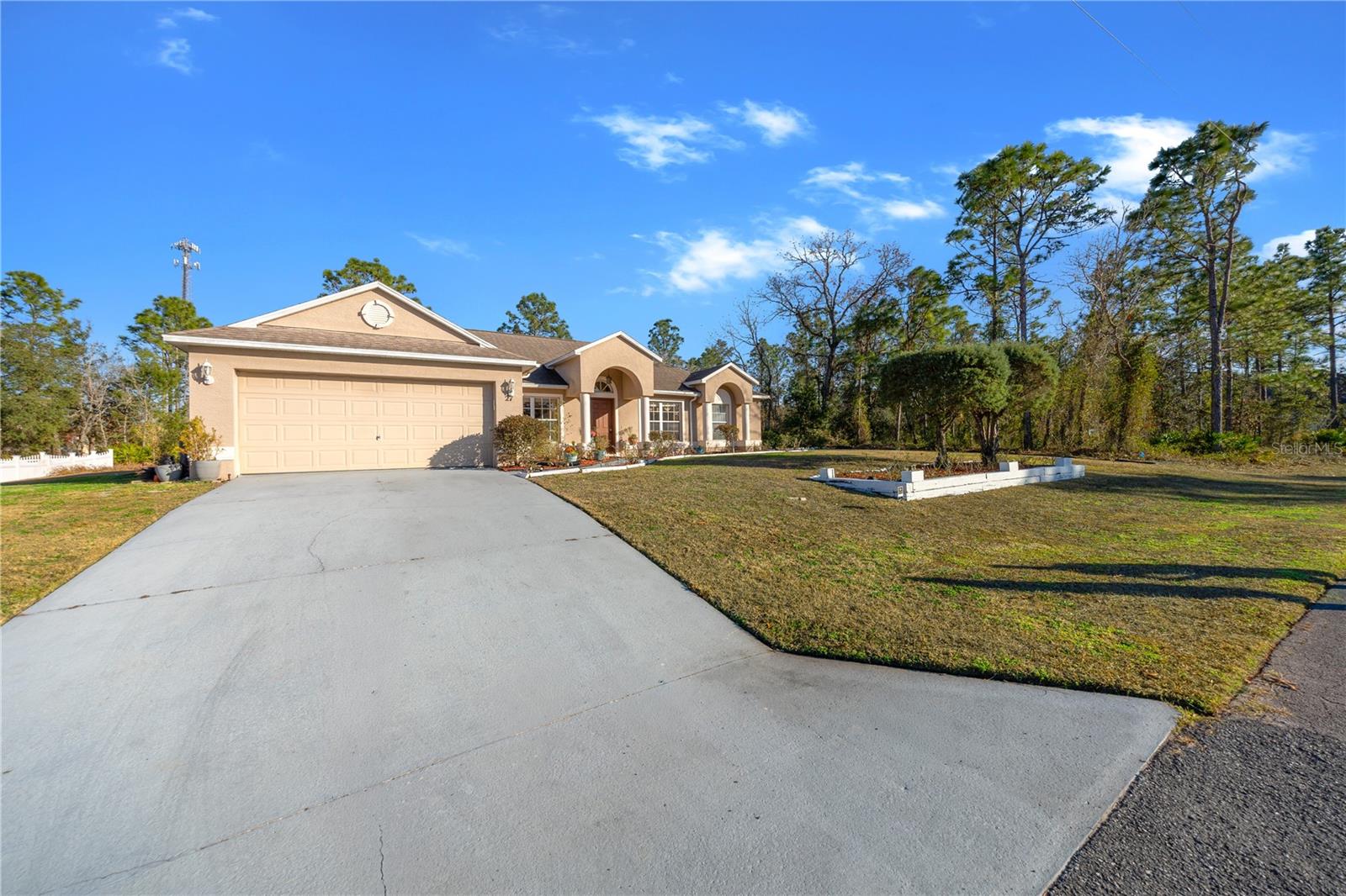 Image 10 of 50 For 27 Vinca Street