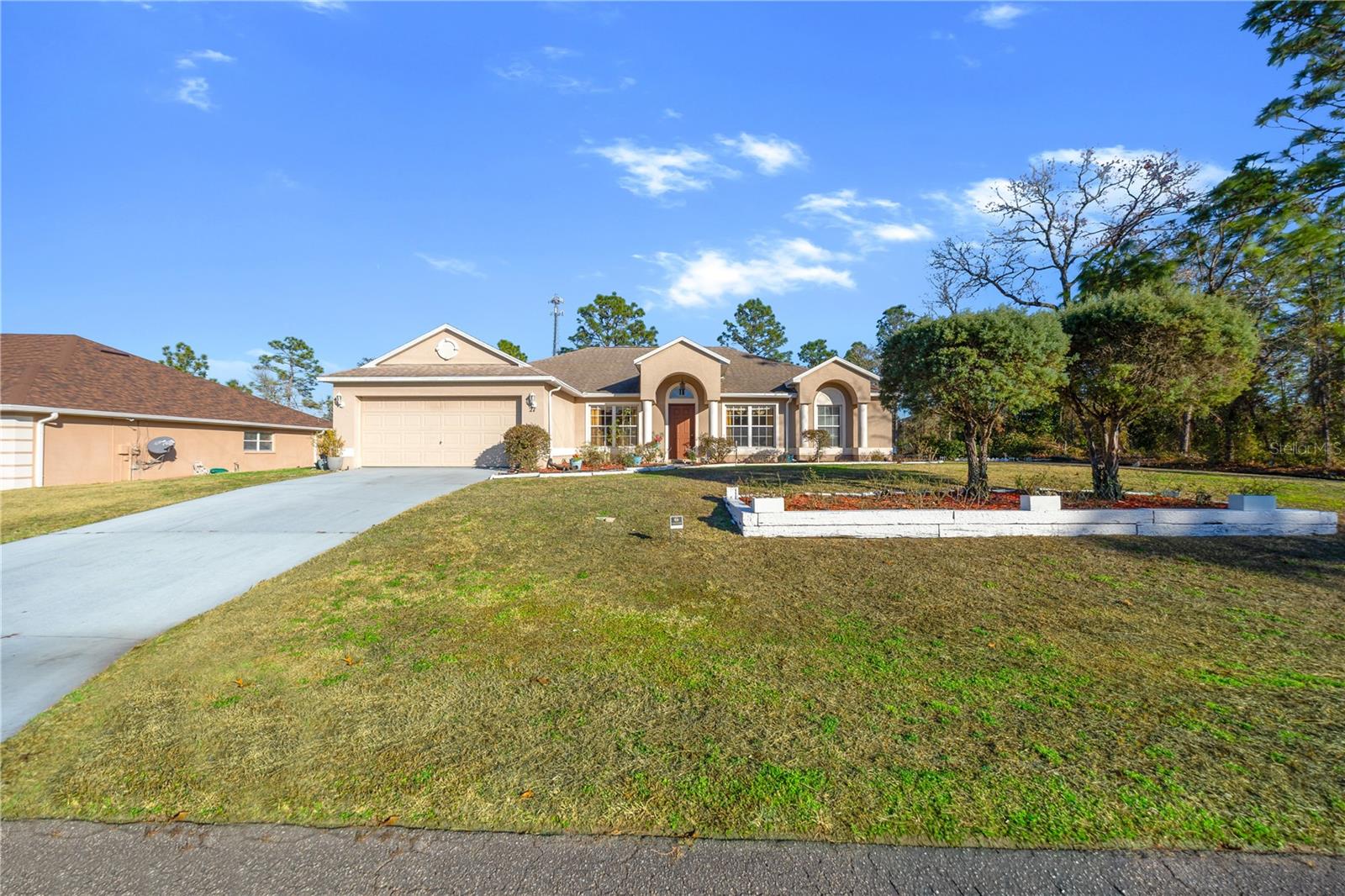 Image 11 of 50 For 27 Vinca Street