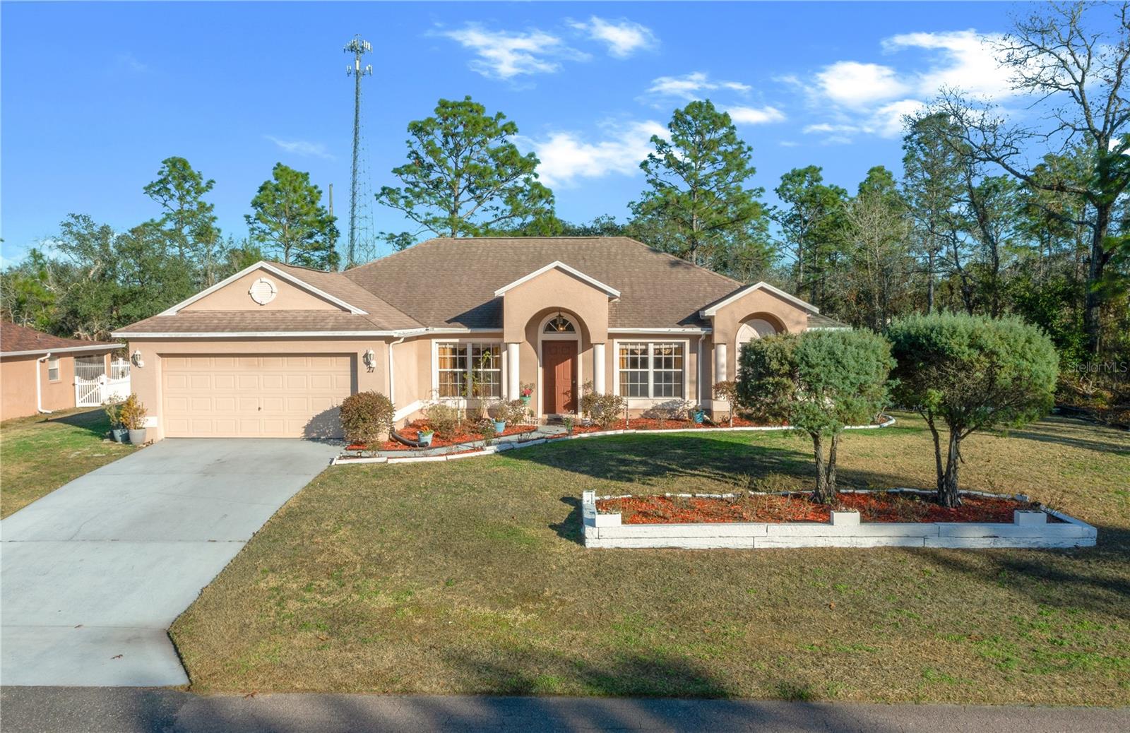 Image 17 of 50 For 27 Vinca Street