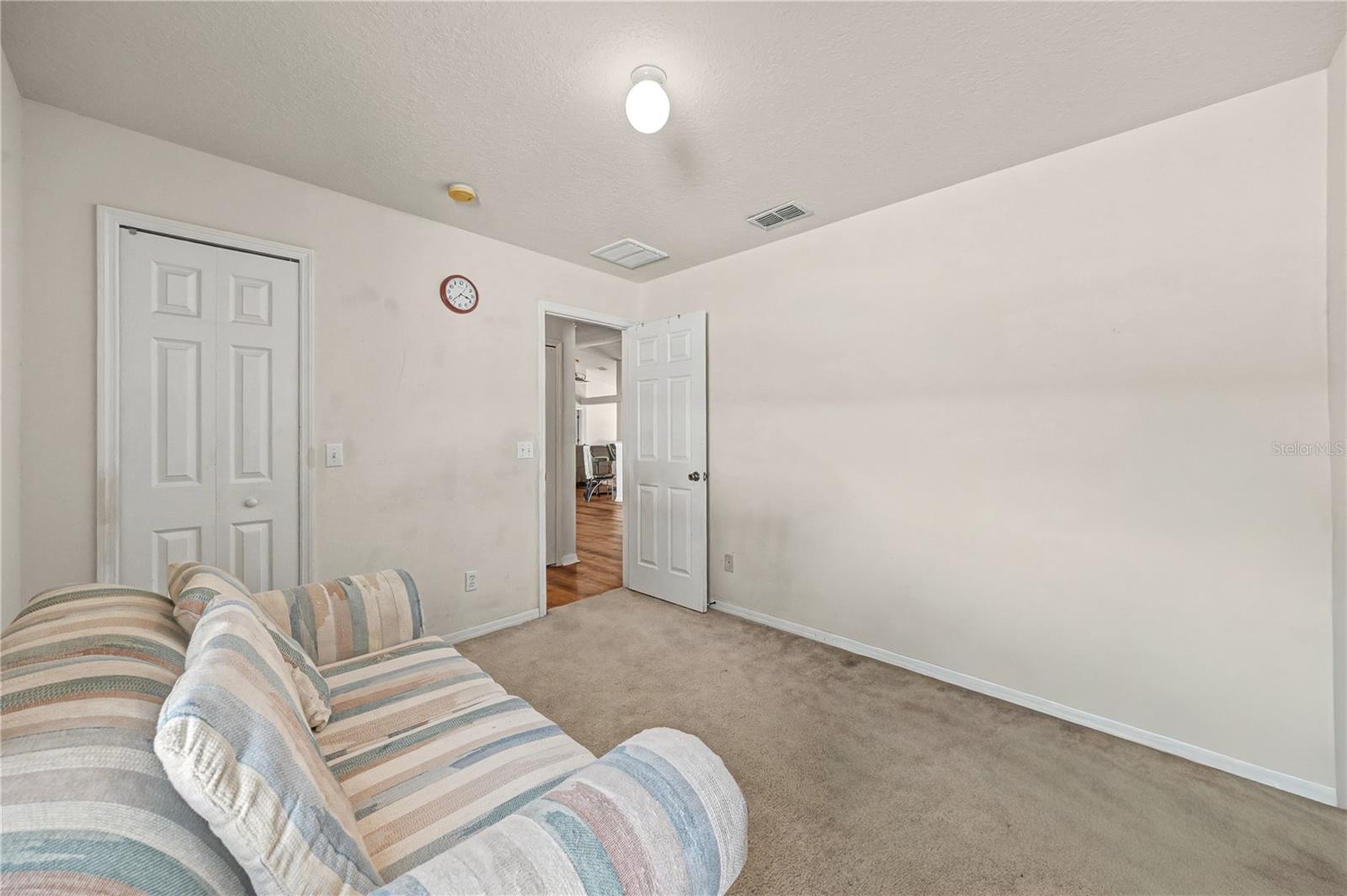 Image 23 of 50 For 27 Vinca Street