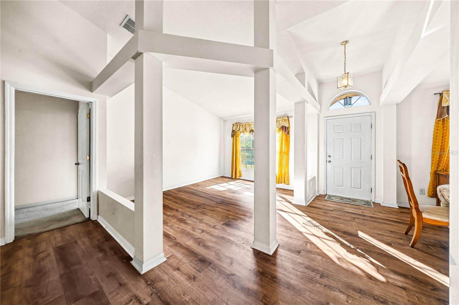 Image 41 of 50 For 27 Vinca Street