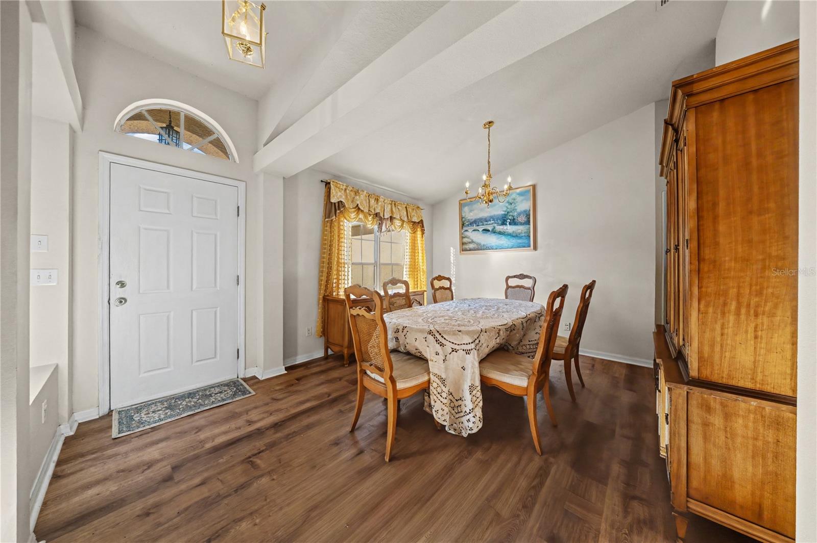 Image 44 of 50 For 27 Vinca Street