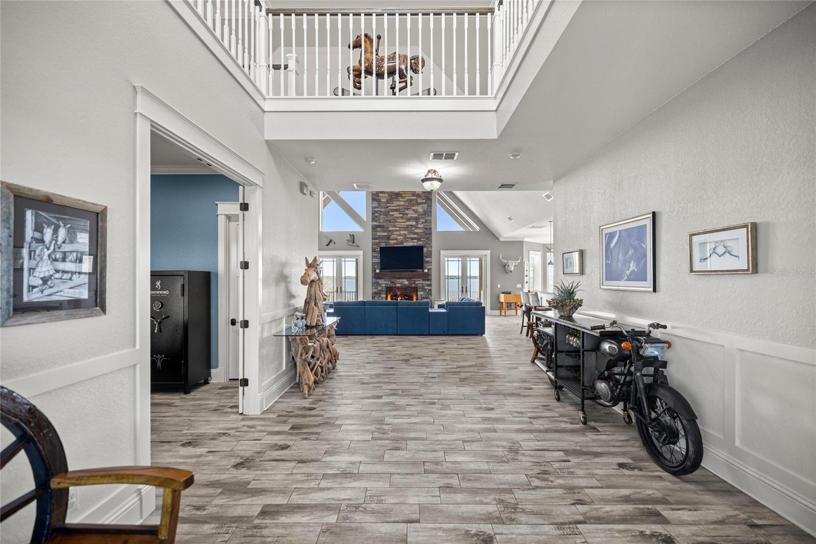 Image 14 of 73 For 5251 180th Avenue Road