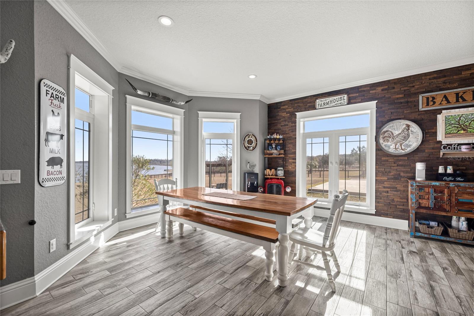 Image 25 of 73 For 5251 180th Avenue Road