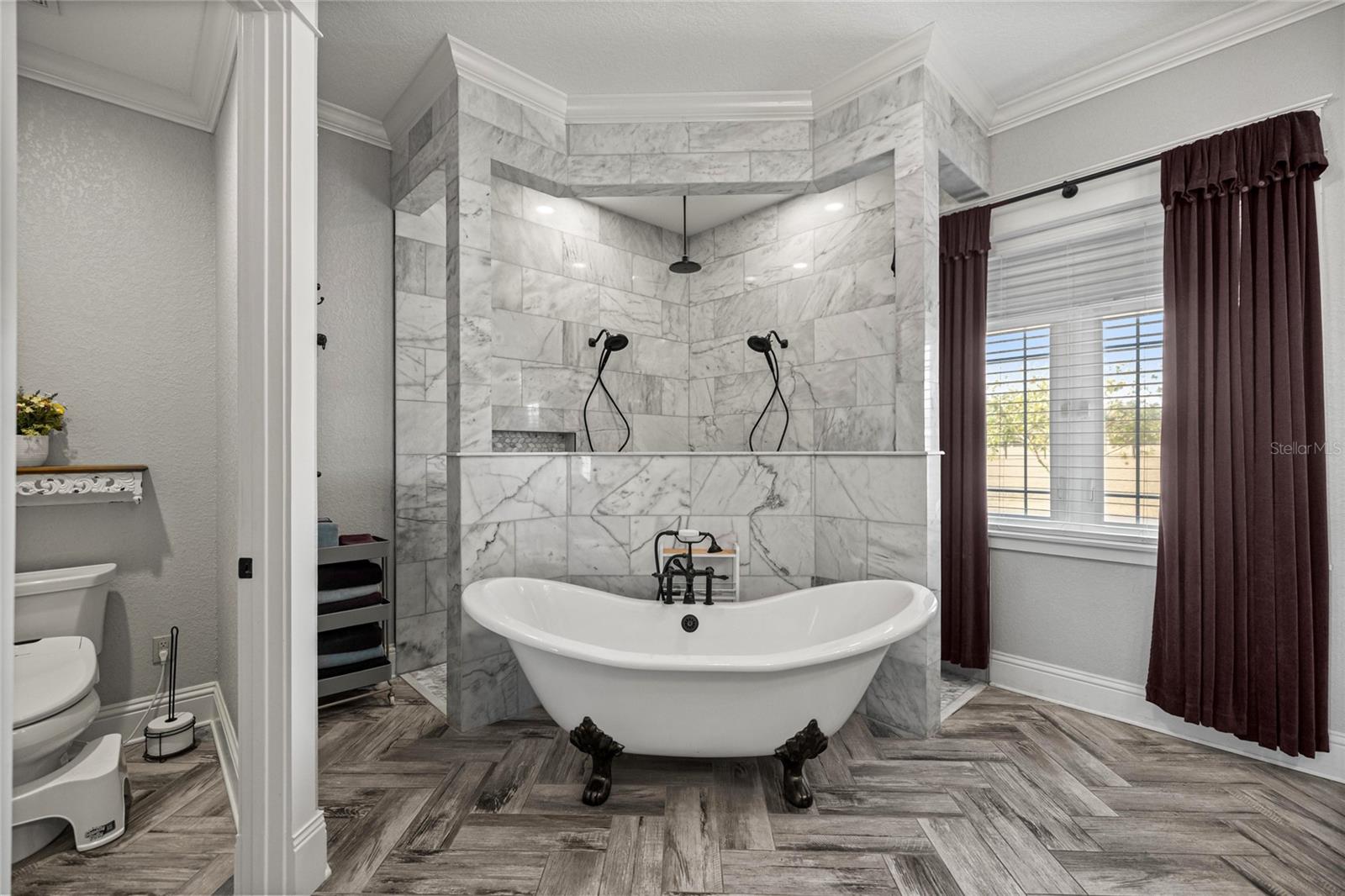 Image 35 of 73 For 5251 180th Avenue Road