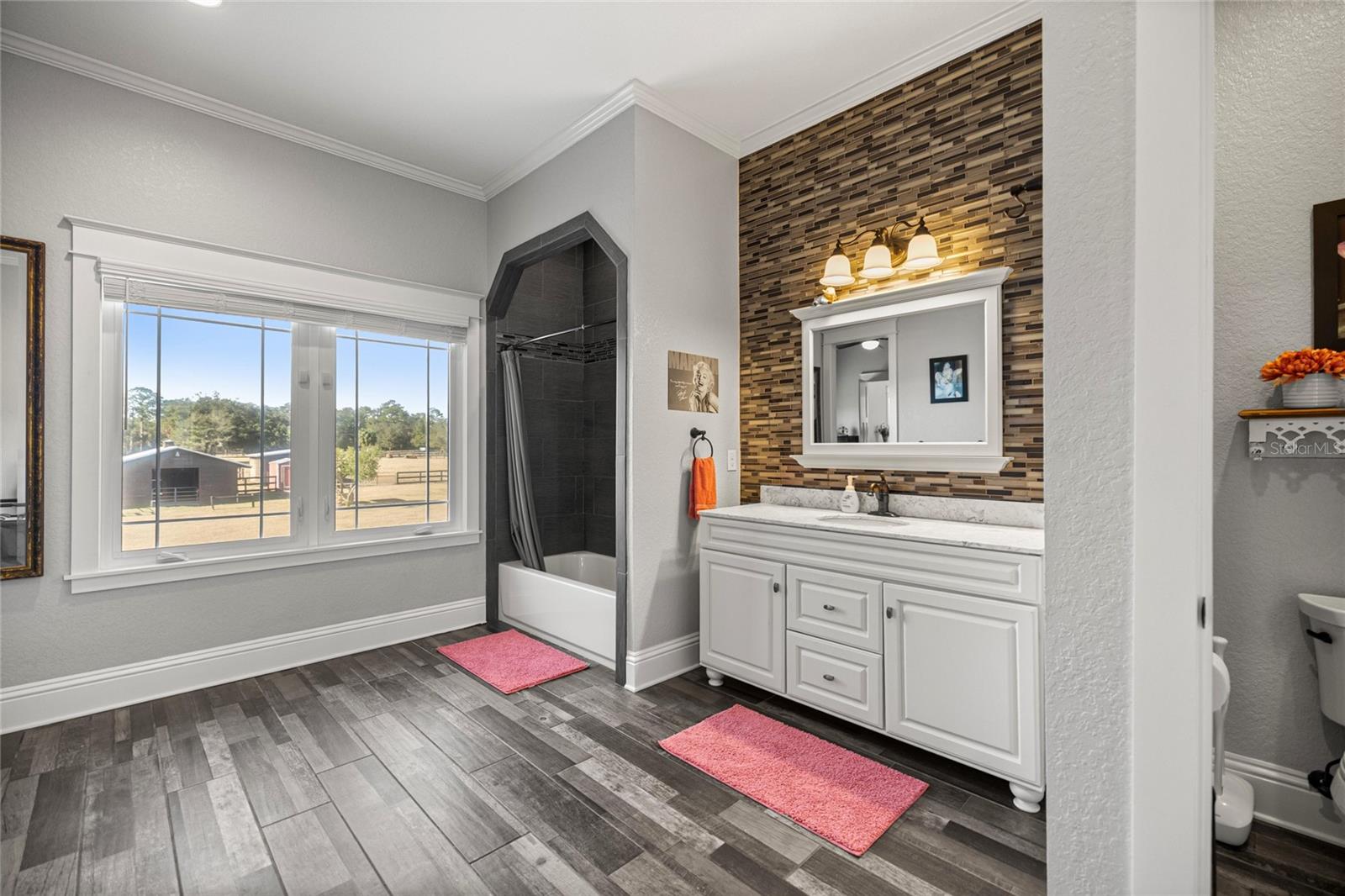 Image 49 of 73 For 5251 180th Avenue Road