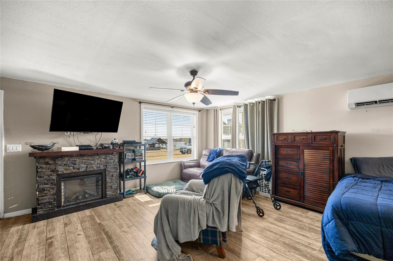 Image 61 of 73 For 5251 180th Avenue Road