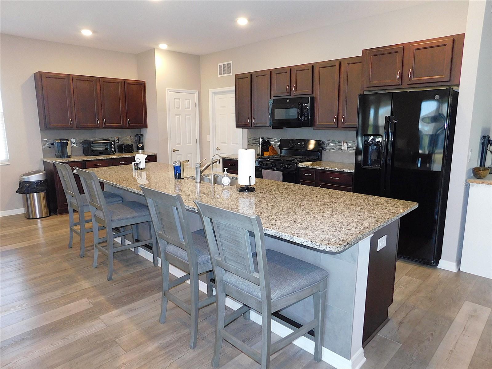 Image 15 of 59 For 7716 85th Circle