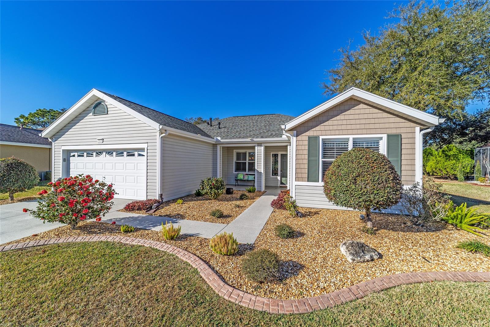 Image 4 of 63 For 13146 93rd Terrace Road