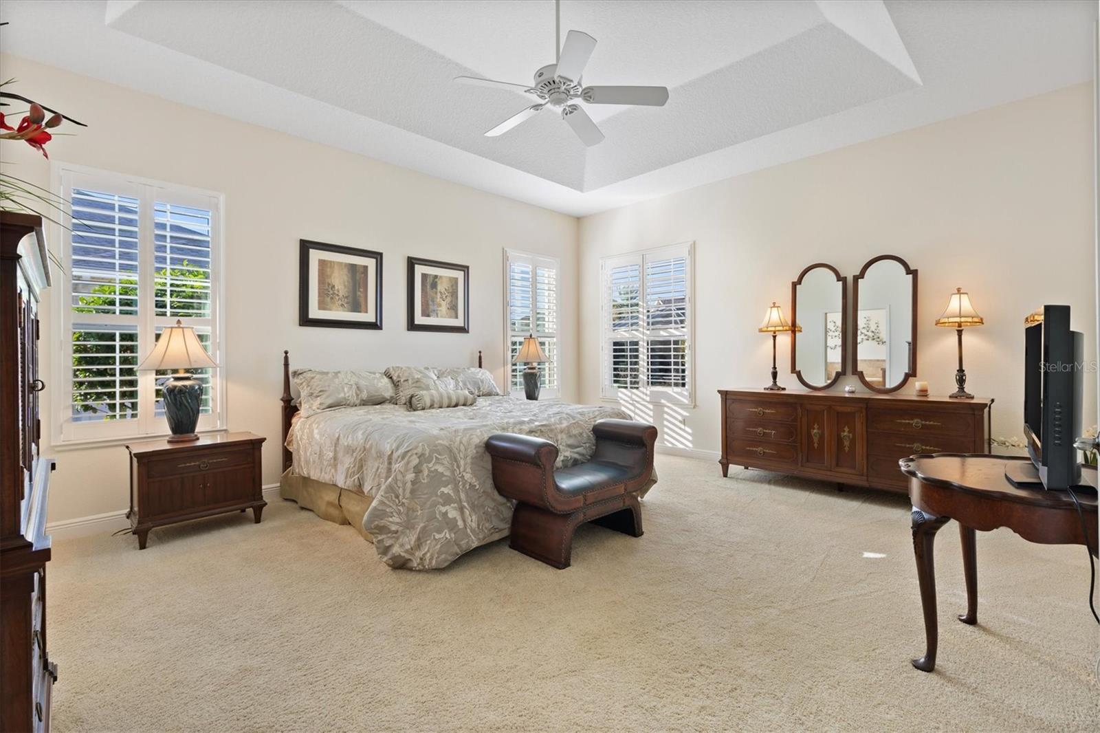 Image 24 of 50 For 1116 Russell Loop