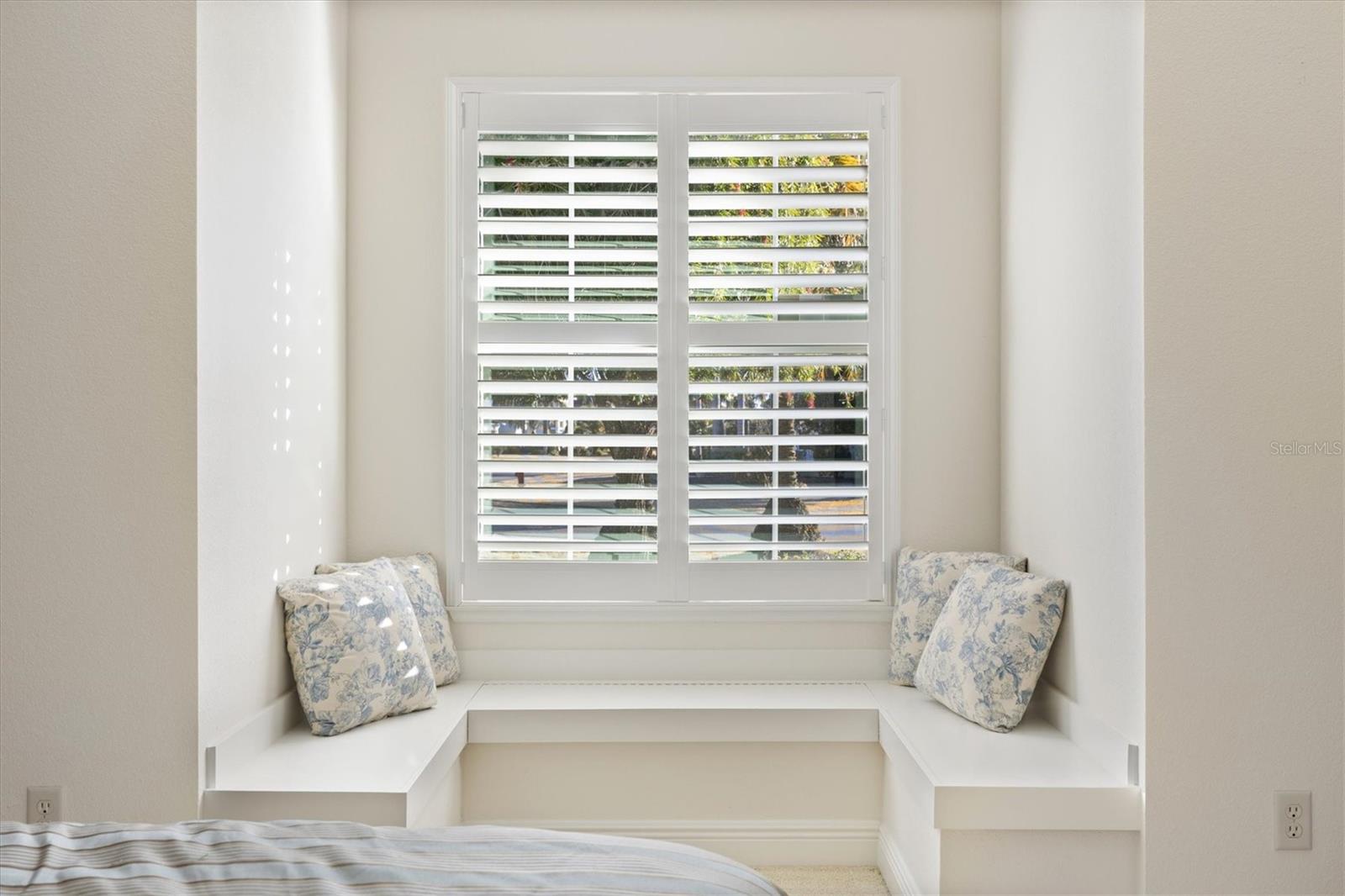 Image 31 of 50 For 1116 Russell Loop