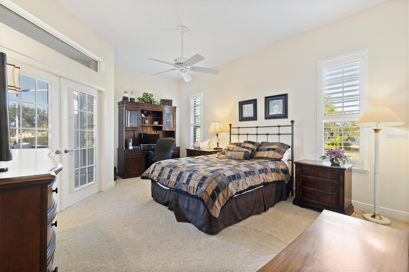 Image 33 of 50 For 1116 Russell Loop