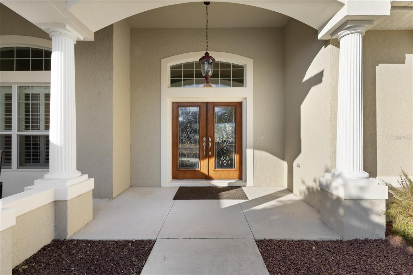 Image 5 of 50 For 1116 Russell Loop