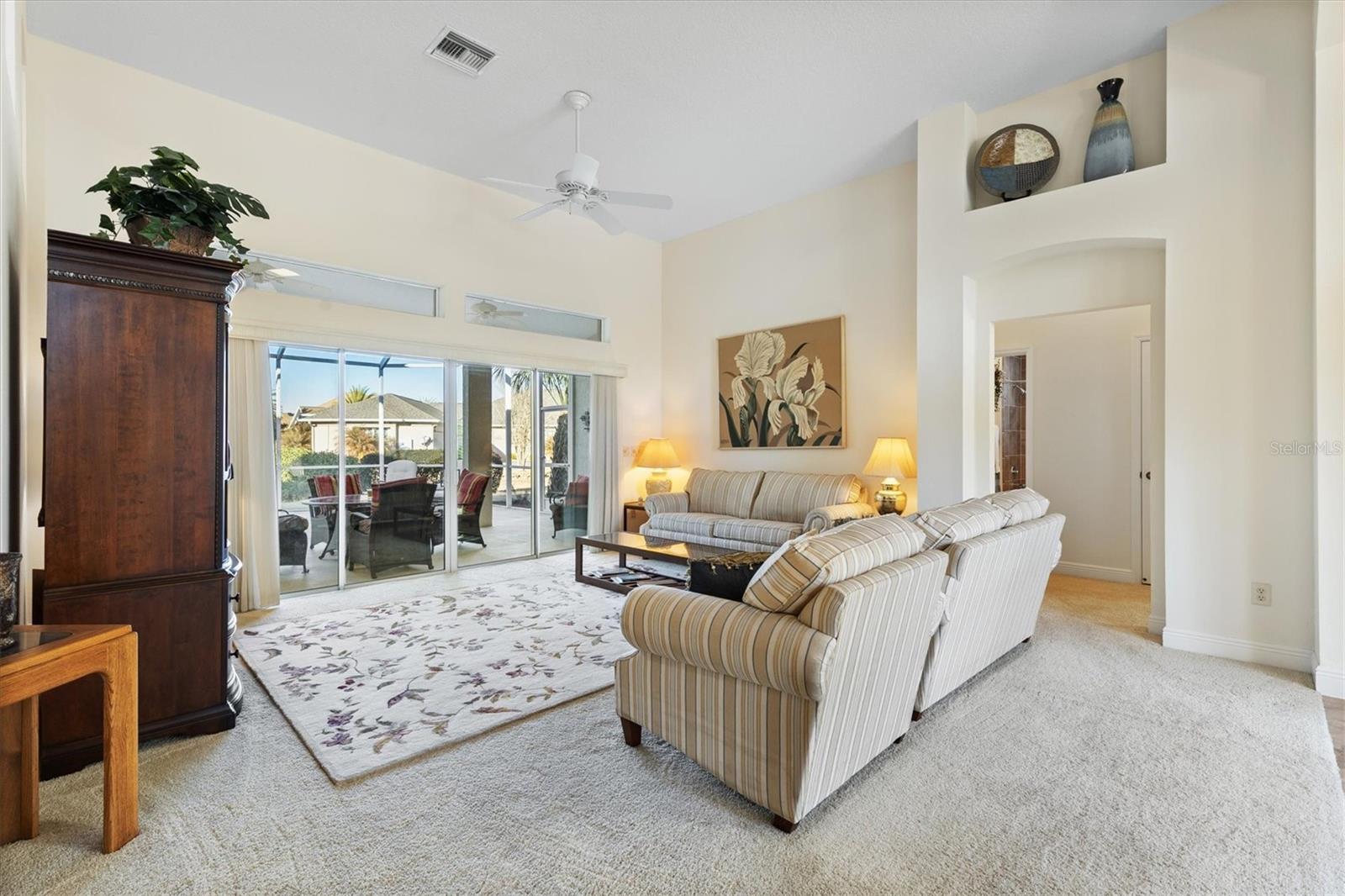 Image 9 of 50 For 1116 Russell Loop