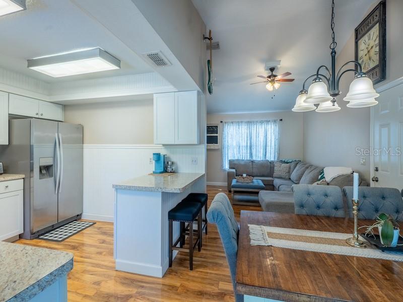 Image 12 of 42 For 14641 154th Street