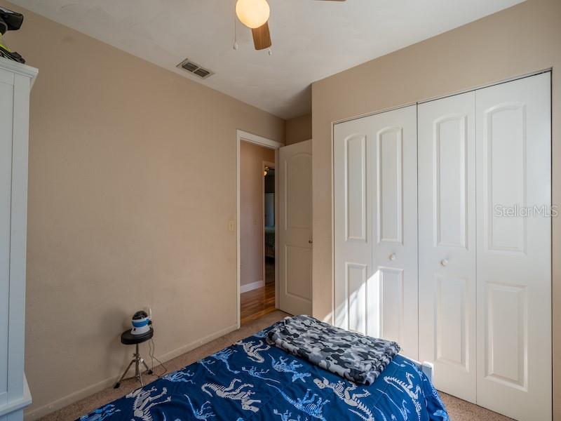 Image 19 of 42 For 14641 154th Street