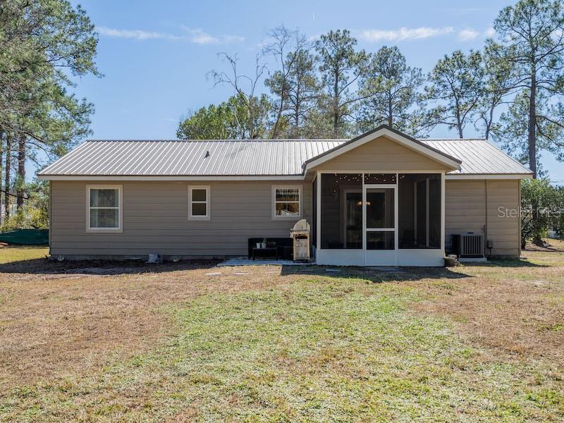 Image 28 of 42 For 14641 154th Street