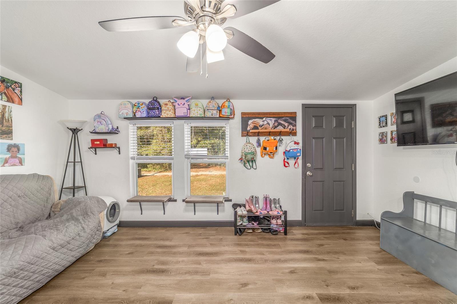 Image 2 of 20 For 3901 56th Avenue