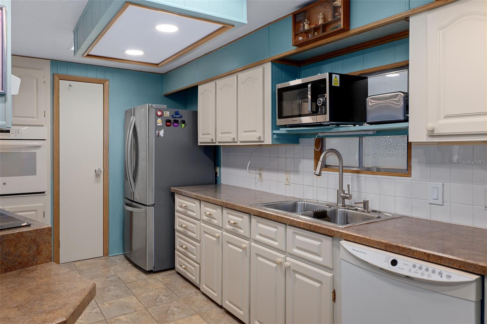 Image 20 of 58 For 7472 Moriah Avenue